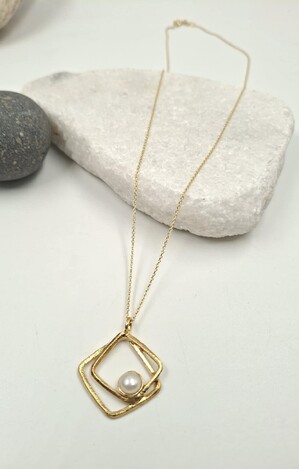 Silver necklace