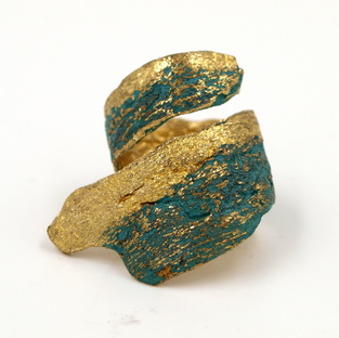 Bronze ring
