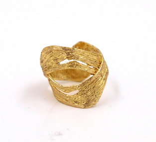 Bronze ring